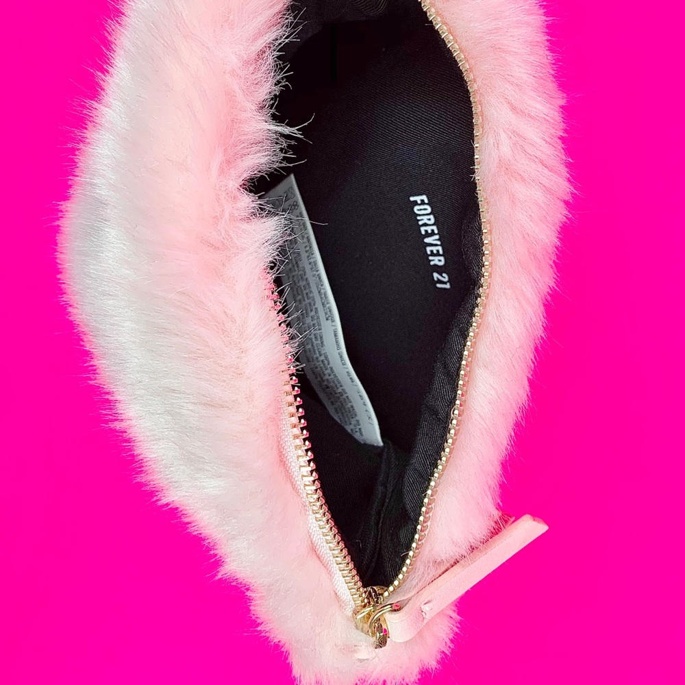 Forever 21 Furry Light Pink Crossbody Purse - Picture 4 of 4